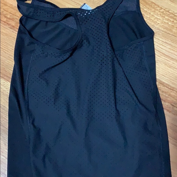 Nike racerback tank - Picture 3 of 3